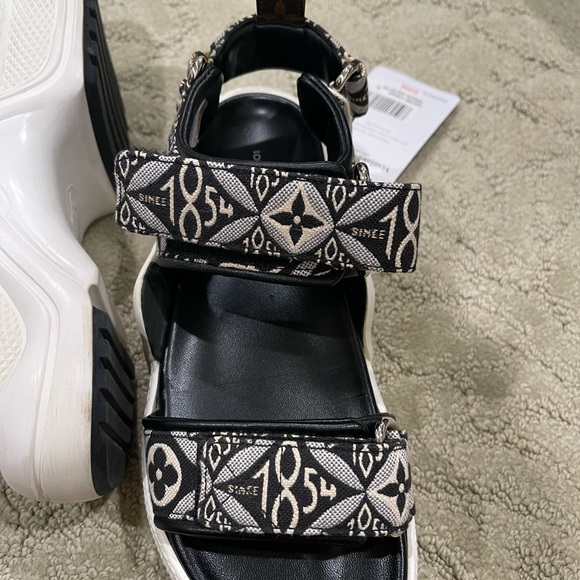 Lv sandal full logo - Picture 6 of 8